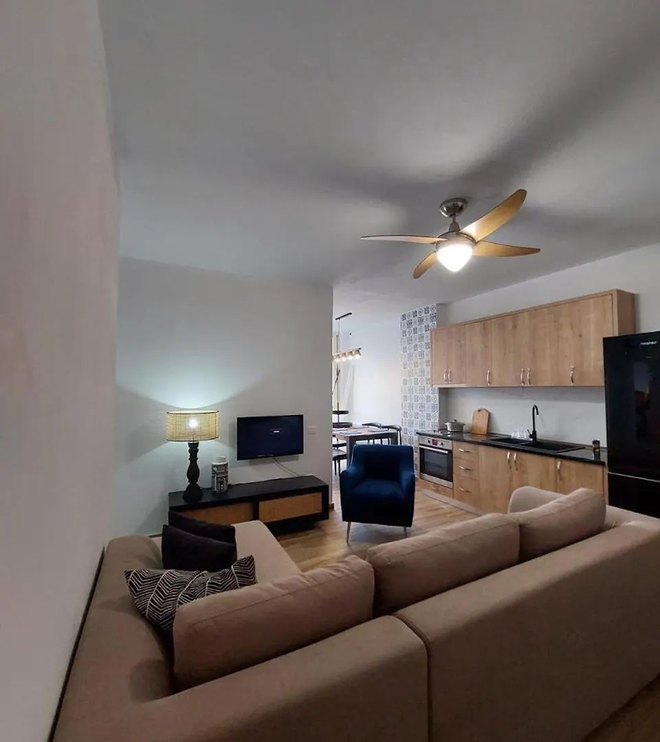 Durazzo Apartment Polisi i Vogel
